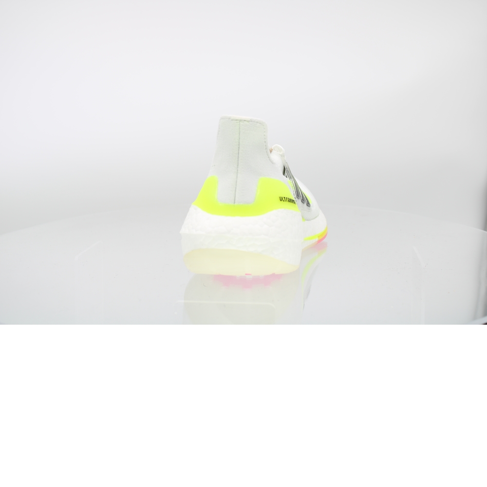 Adidas Womens Ultraboost 21 White Running Shoes Size 6.5 Medium (B  M) (2596206) - Picture 2 of 4